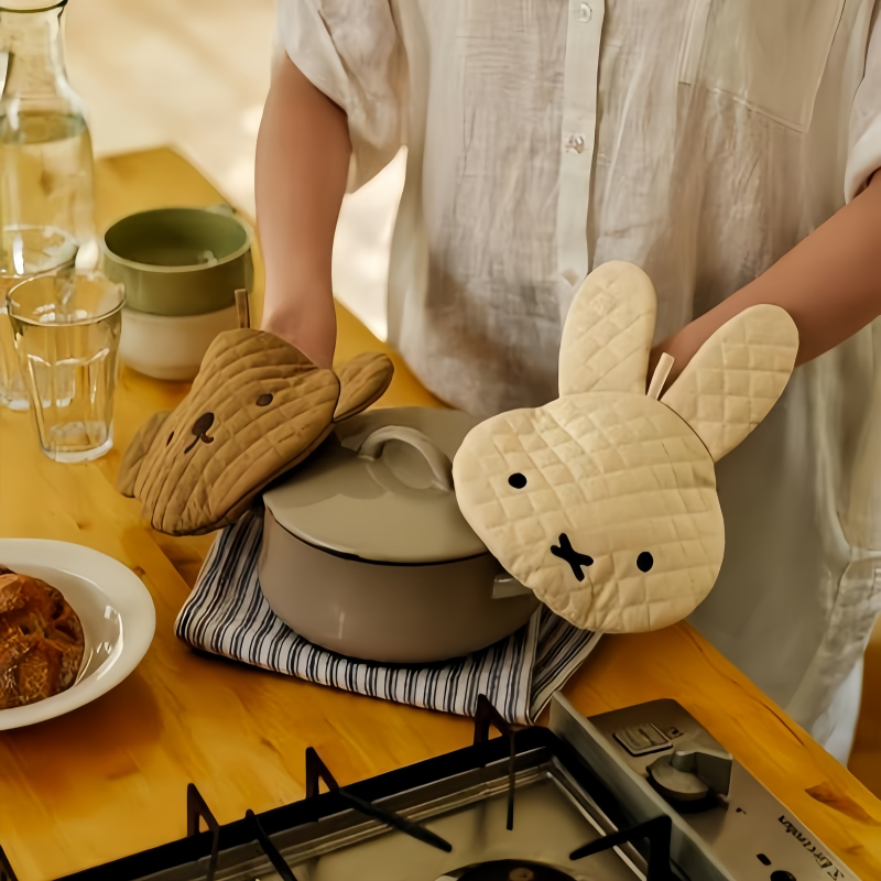 Kawaii Miffy Insulated Kitchen - Heat Resistant Glove のレビューと価格