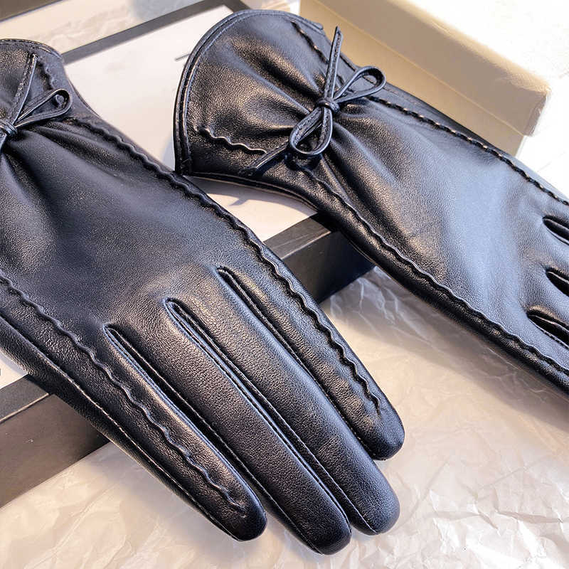 Lady Elegant Genuine Leather G - Leather Driving Glove のレビューと価格